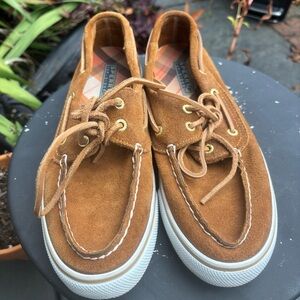Sperry women’s Tan Suede Boat Shoes